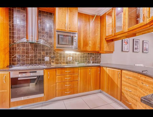 2 BEDROOM APARTMENT TO LET IN MORNINGSIDE